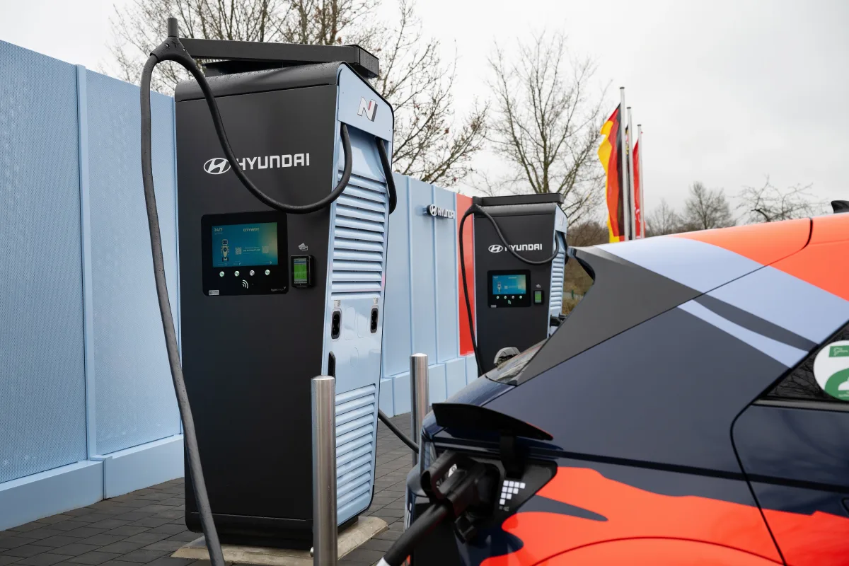 Hyundai Motor ofrece 'Performance for All' con nuevos N Hyper Chargers en Nürburgring
