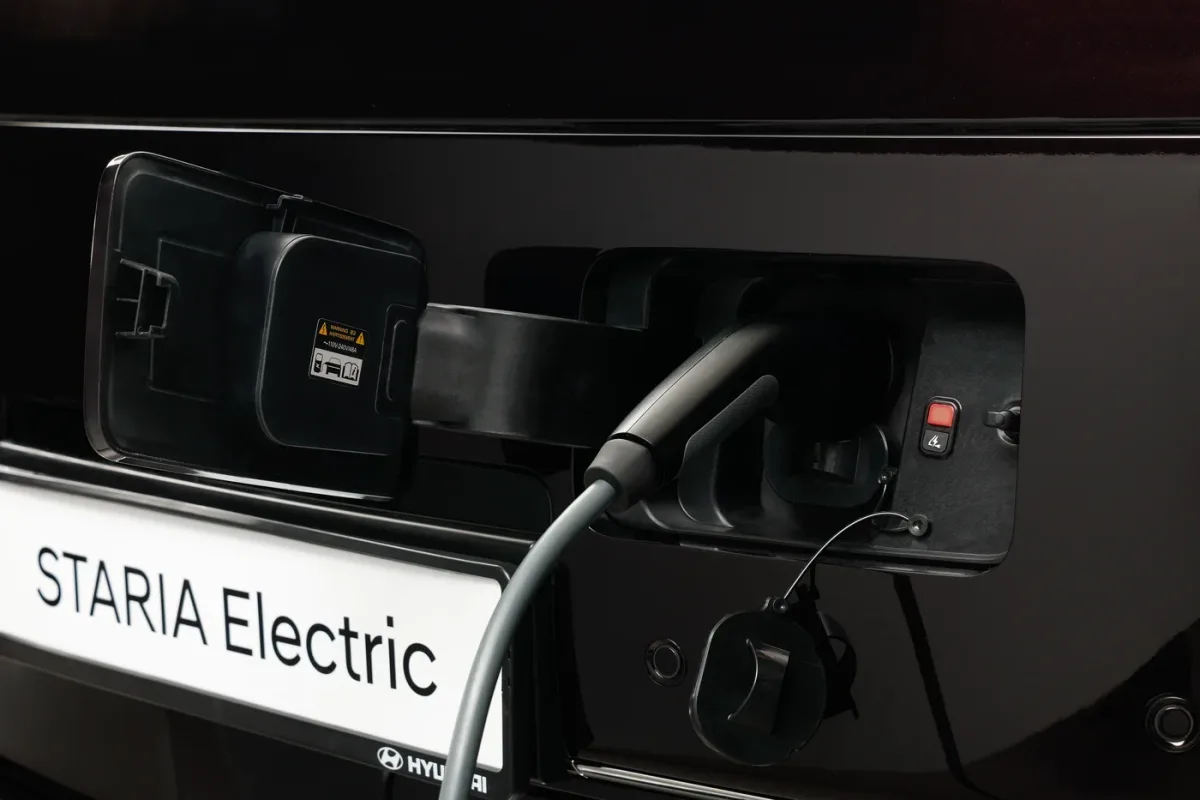 Hyundai STARIA Electric detalles